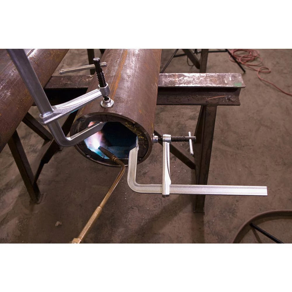 All Steel 18 in. Capacity Light Duty Bar Clamp with 4-3/4 in. Throat Depth by BESSEY 3 All Steel 18 in. Capacity Light Duty Bar Clamp with 4-3/4 in. Throat Depth by BESSEY - Image 3