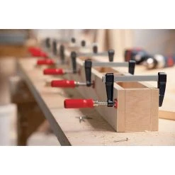 LM 4 in. Capacity Light Weight Clamp with Die Cast Zinc Jaws and 2 in. Throat Depth by BESSEY -Bessey Sales bessey clamps lm2 004 40 1000