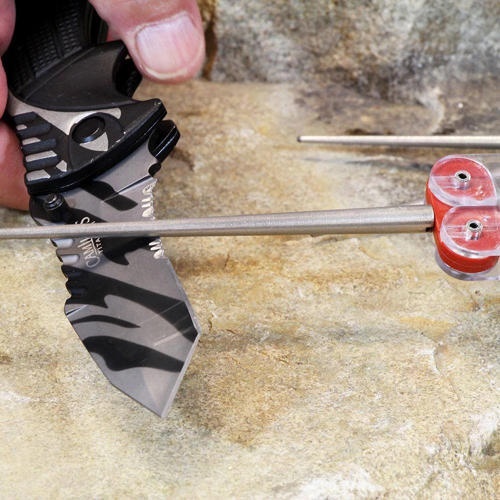 Serrated Diafold Sharpener with Fine Diamond Sharpening Surface by DMT 7 Serrated Diafold Sharpener with Fine Diamond Sharpening Surface by DMT - Image 7