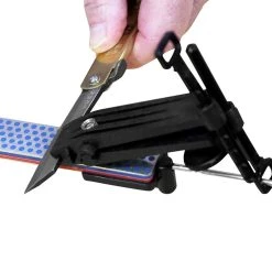 Diafold Magna-Guide Kit with Extra-Extra Fine/Extra-Fine and Fine/Coarse in Sturdy Case by DMT -Bessey Sales dmt sharpening stones magkit 4 44 1000