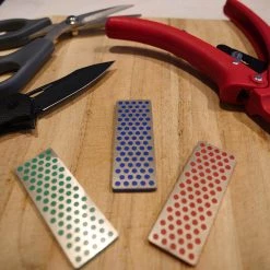 70 mm Diamond Whetstone 3-Stone Handheld Sharpener Kit by DMT -Bessey Sales dmt sharpening stones w7efc 76 1000
